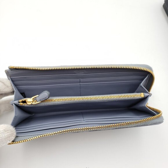 Prada Leather Zippy Wallet 135-102025 - Picture 9 of 13
